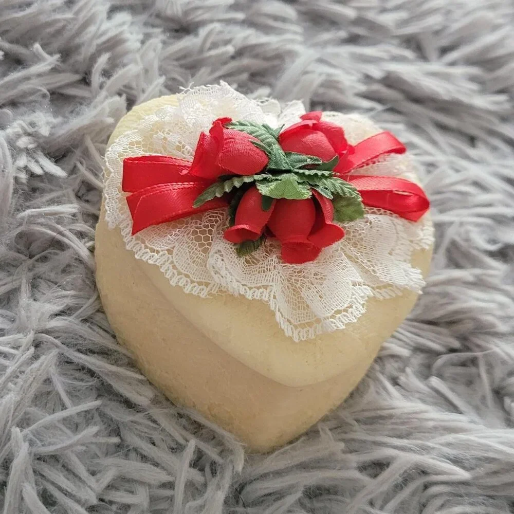 Vintage Heart Ceramic Trinket Dish